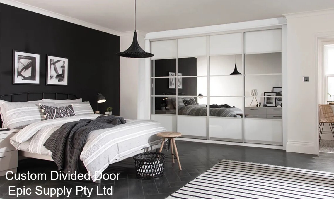 Monochrome-Sliding-Doors-21